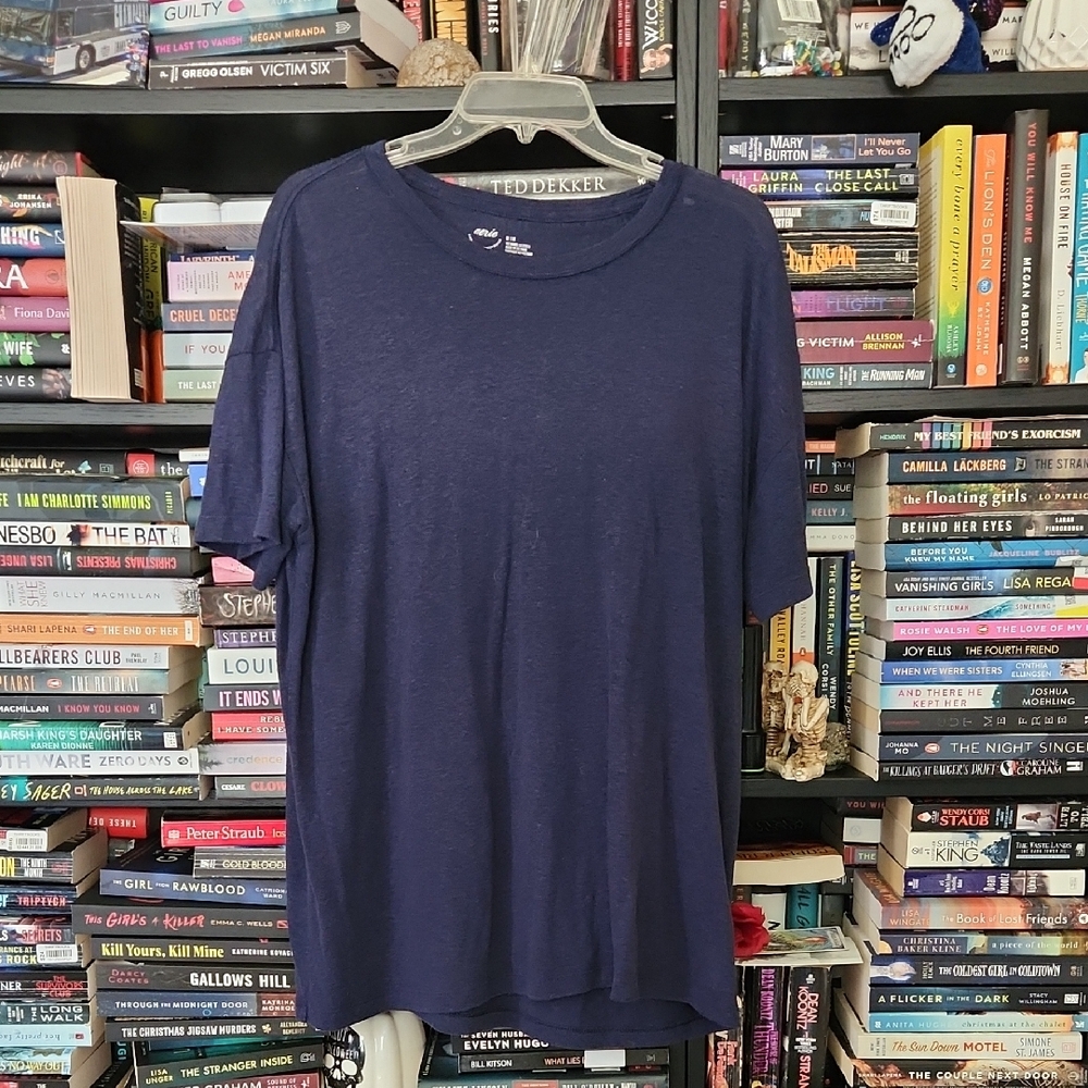 Aerie Deep Blue Tee Sz Medium EUC